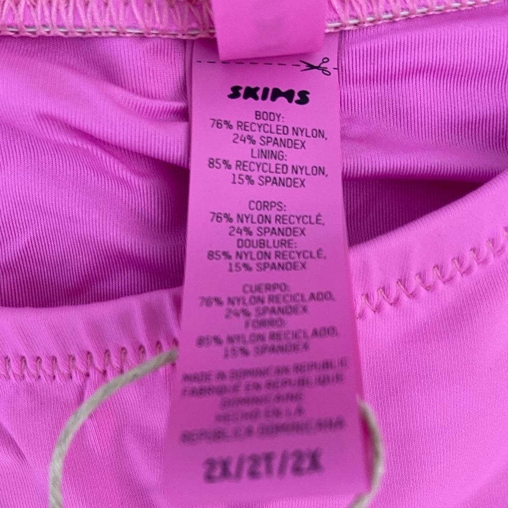 NWT SKIMS Signature Cheeky Tanga Neon Orchid Womens Size 2X - Picture 4 of 6